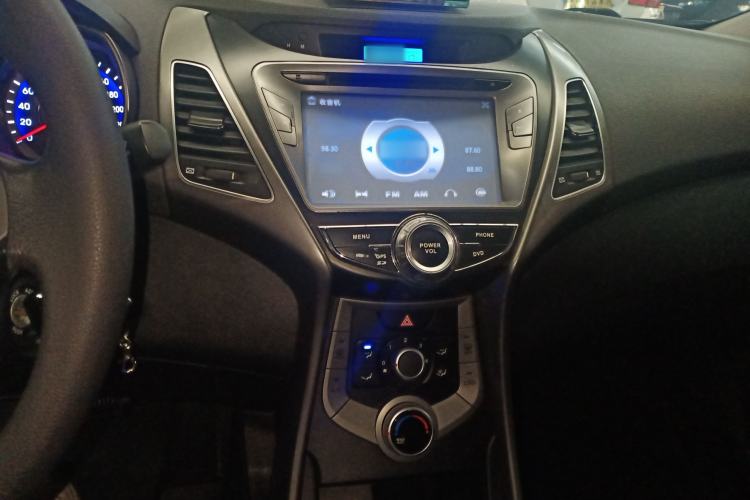 Used Hyundai Elantra (5th Generation / Langdong) 2012 1.6L Automatic Fashion Edition