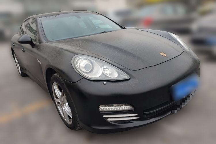 Used Porsche Panamera 2010 Panamera 4 3.6L Front Right 45 Deg