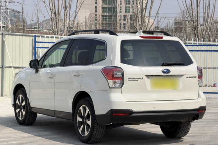 Used Subaru Forester 2016 2.5i Luxury Navigation Edition
