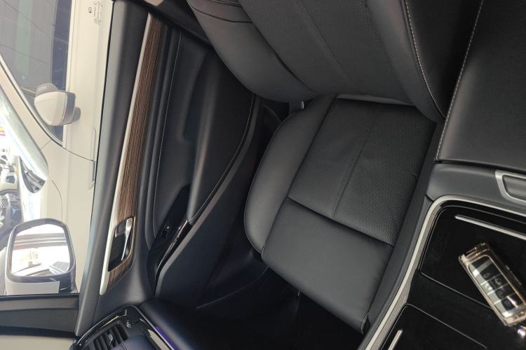 Used GAC Trumpchi M8 2021 Master Series 390T Prestige Edition Right Front Seat