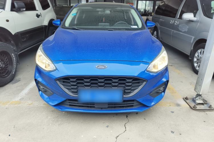 Used Ford Focus 2020 Sedan 1.5L Automatic Sharp Edition