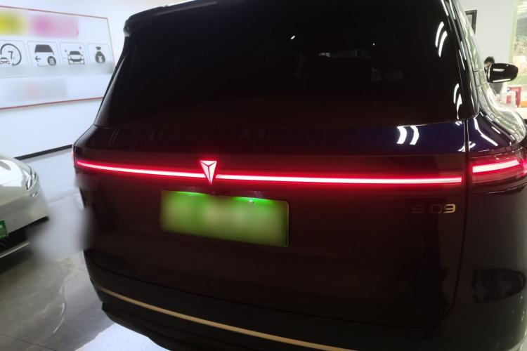 Used Deepal S09 2025 Four-Wheel Drive Ultra+ Custom Edition
