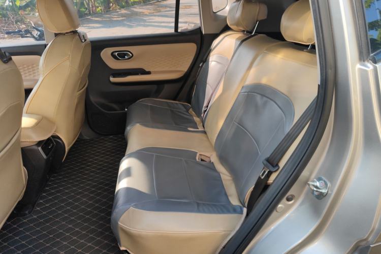 Used AION Y 2021 70 Intelligent Edition Left Rear Seat