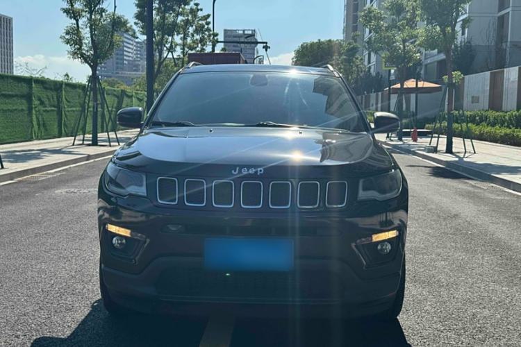 Used Jeep Compass 2017 200T Automatic Family Edition