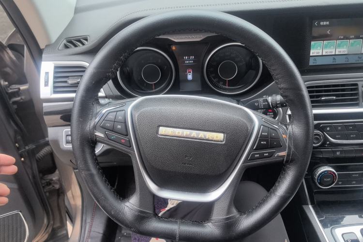 Used Leopaard CS10 2017 2.0T Automatic Urban Version Steering Wheel