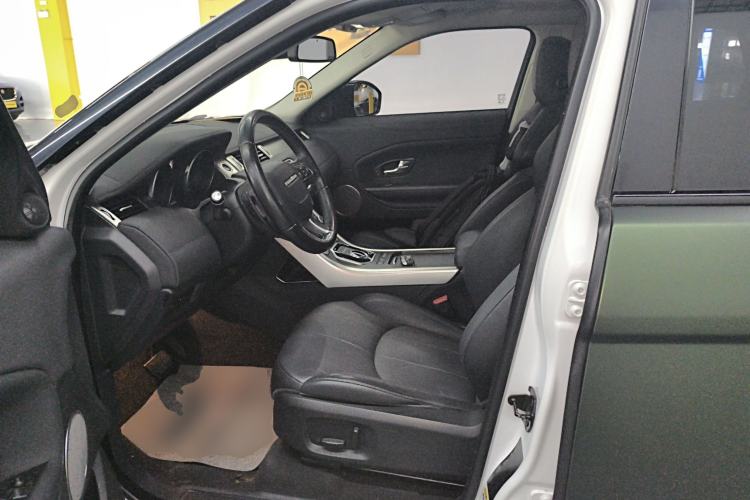 Used Land Rover Range Evoque 2018 200PS PURE New Fashion Edition Left Front Seat