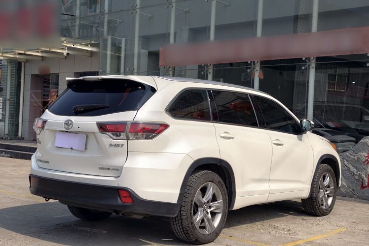 Used Toyota Highlander 2017 2.0T Four-Wheel Drive Ultimate Edition 7 Seats