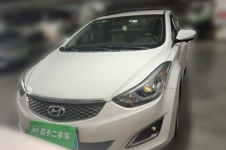Used Hyundai Elantra (5th Generation / Langdong) 2016 1.6L Automatic Smart Version
