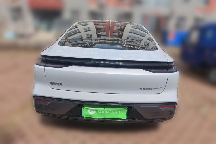 Used Geely Galaxy 8 2025 130km EM-P Exploration Edition
