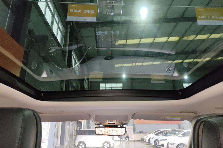 Used Land Rover Range Evoque 2024 Aurora L 249 PS Glowing Limited Edition Headliner