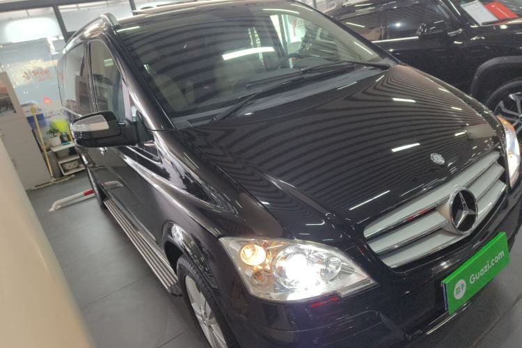 Used Mercedes-Benz Viano 2013 3.0L Navigator Edition