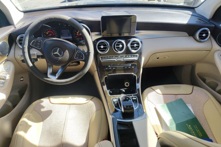 Used Mercedes-Benz GLC 2016 GLC 260 4MATIC Dynamic Edition