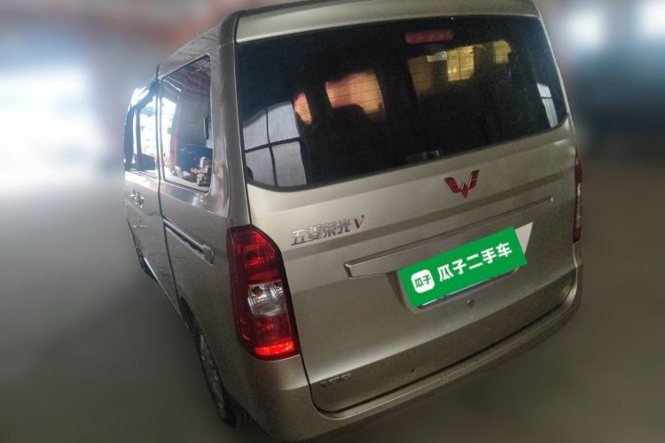 Used Wuling Rongguang V 2016 1.5L Standard Version
