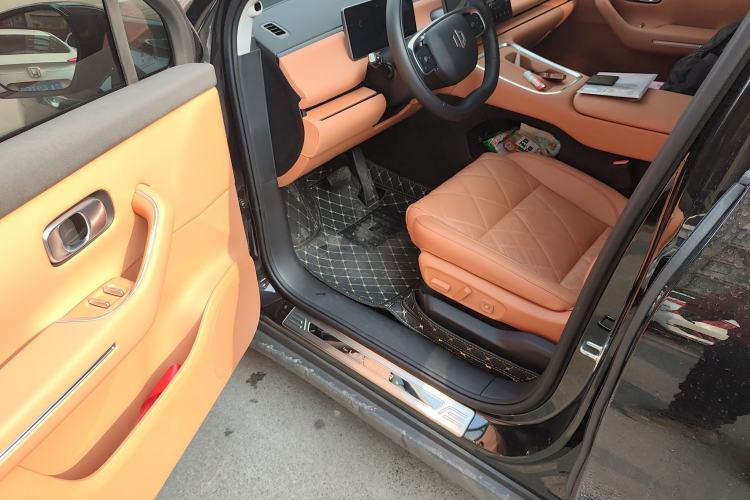 Used Leapmotor C16 2026 Pure Electric 630 LiDAR Zhizun Edition 5 Seats