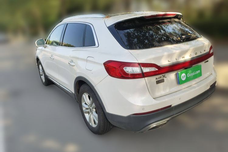 Used Lincoln MKX 2015 2.0T Two-Wheel Drive Deluxe Edition