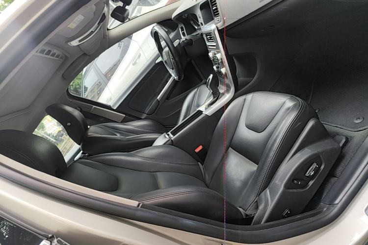 Used Volvo S60 2017 S60L T3 Smart Upgrade Edition

