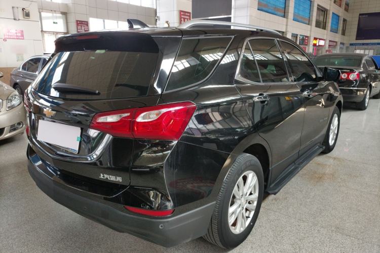 Used Chevrolet Equinox 2019 535T Automatic YuJie Edition China V Standard Rear Right 45 Deg