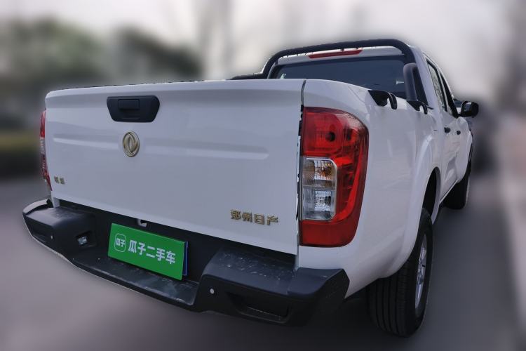 Used Dongfeng Ruichi 2026 Model 2.3T Diesel Four-Wheel Drive Manual Long-Box Flatbed