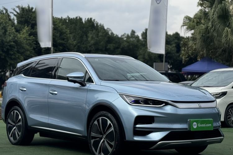 Used BYD Tang New Energy 2022 EV 635 km All-Wheel-Drive Flagship Model Exterior 2