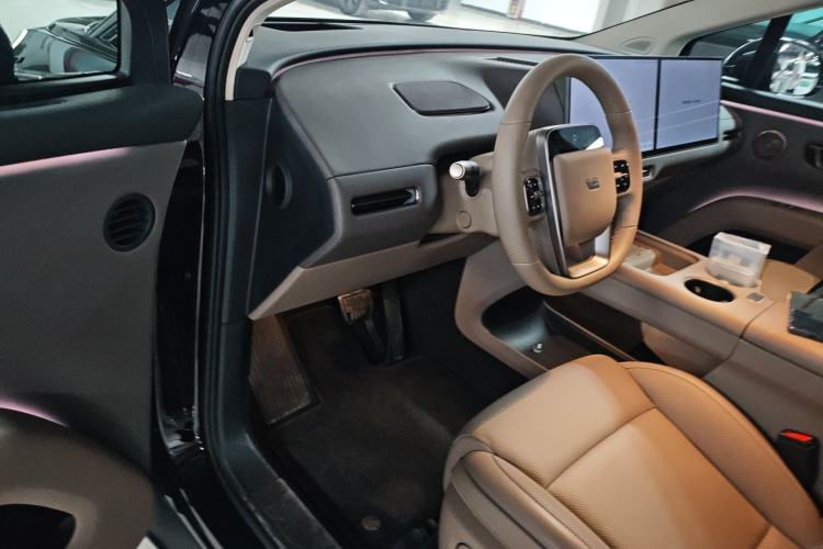 Used Li Auto i8 2025 Model Standard Version Driver Seat