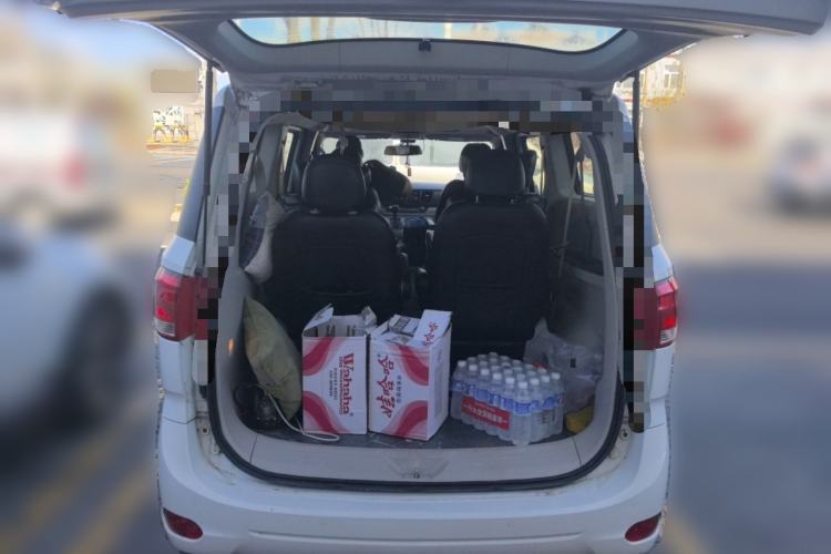 Used SAIC MAXUS G10 2016 2.0T Automatic Luxury Edition Trunk