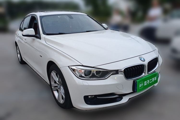 Used BMW 3 Series 2015 320i Luxury Edition Sports Design Package
