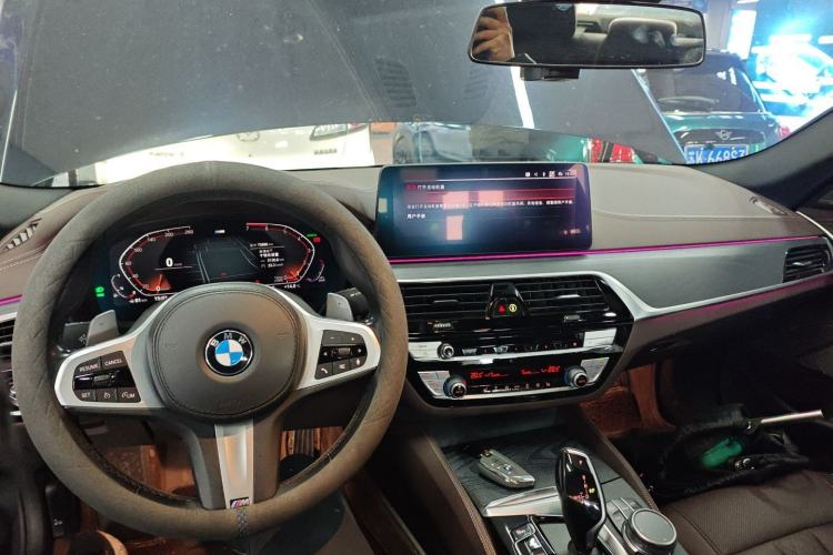 Used BMW 5 Series 2021 530Li Leading Model M Sport Package