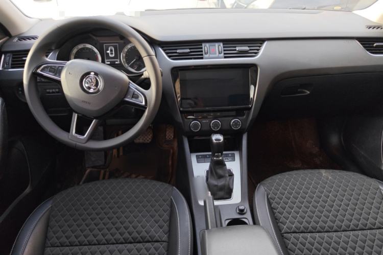 Used Skoda Octavia 2019 TSI230 DSG SmartDrive Luxury Edition China VI
