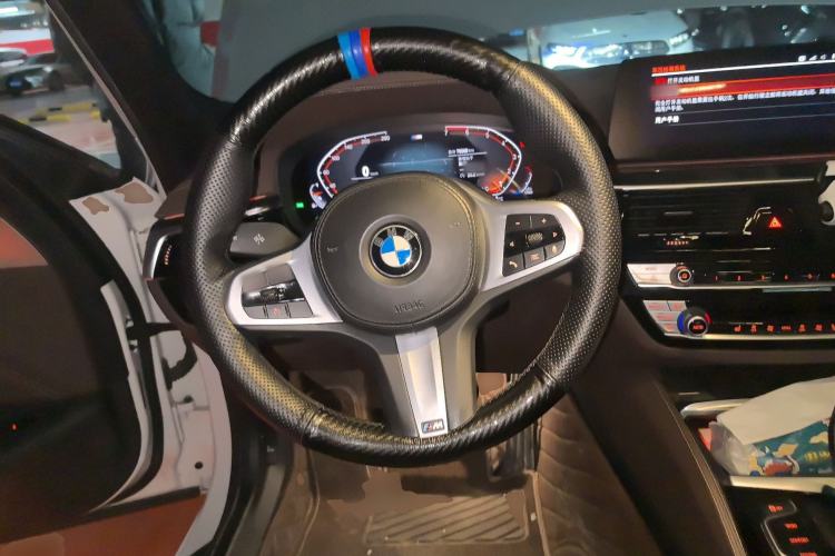 Used BMW 5 Series 2020 525Li M Sport Package