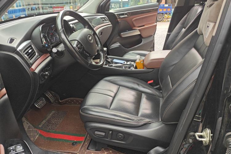 Used GAC Trumpchi GS8 2017 320T Two-Wheel Drive Luxury Smart Connectivity Version (7 Seats)