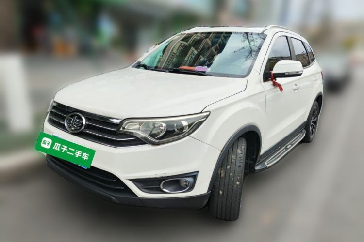 Used FAW Senya R7 2017 1.6L Manual Luxury Model