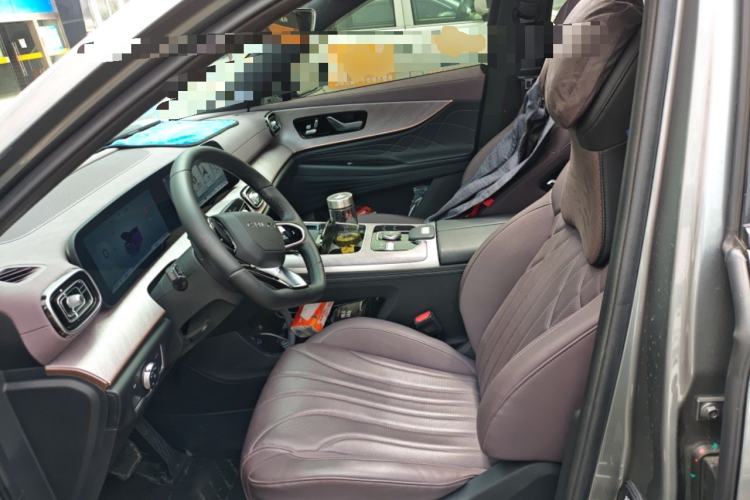 Used Chery Tiggo 9 2025 2.0T Dual-Clutch Two-Wheel Drive Luxury Edition 7 Seats