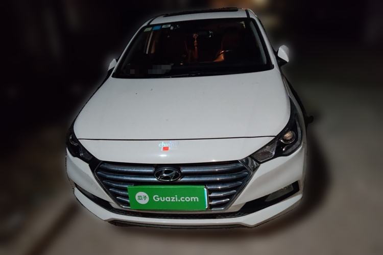 Used Hyundai Verna (new generation) 2016 1.6L Automatic Elite Edition TOP
