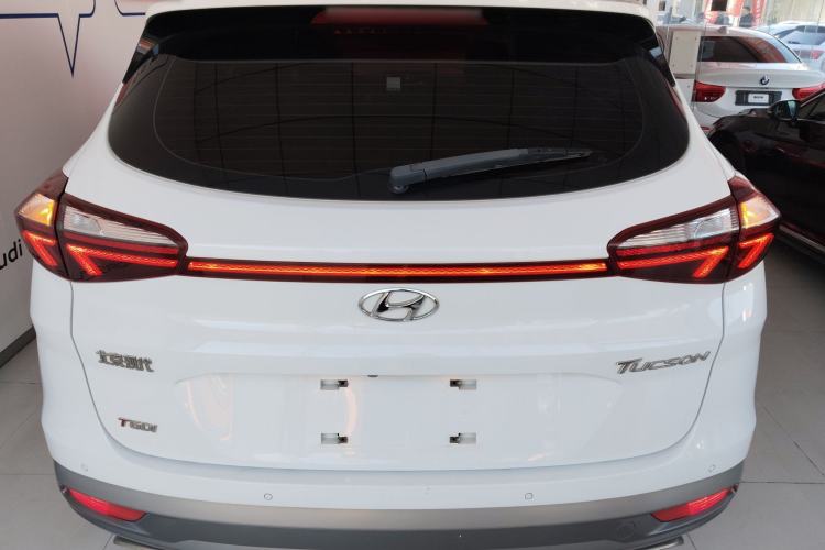 Used Hyundai Tucson 2019 280TGDi Dual-Clutch Two-Wheel Drive Smart Connect Version China VI