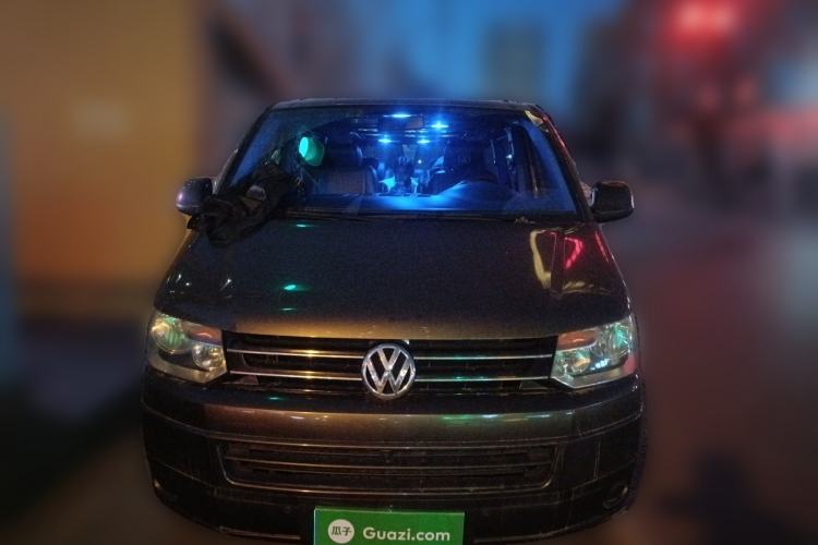 Used Volkswagen Caravelle 2014 2.0 TSI Four-Wheel Drive Comfort Edition Front