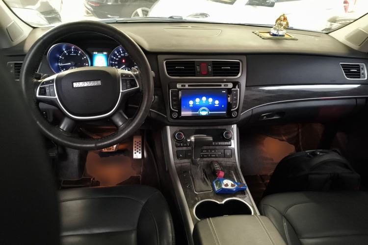 Used Haval H8 2015 2.0T Four-Wheel Drive Elite Model