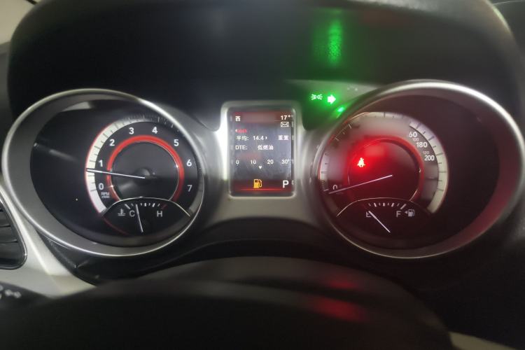 Used Fiat Freemont 2013 3.6L Intelligent All-Wheel-Drive Version Instrument Cluster