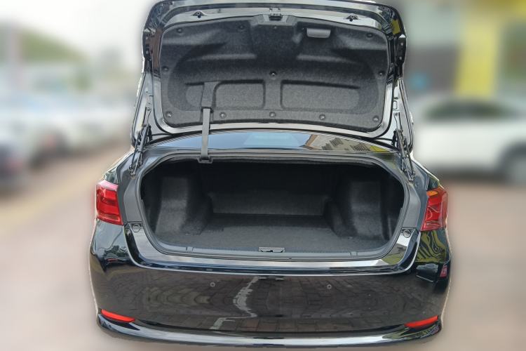 Used Toyota Crown 2017 2.0T Sport Edition Trunk