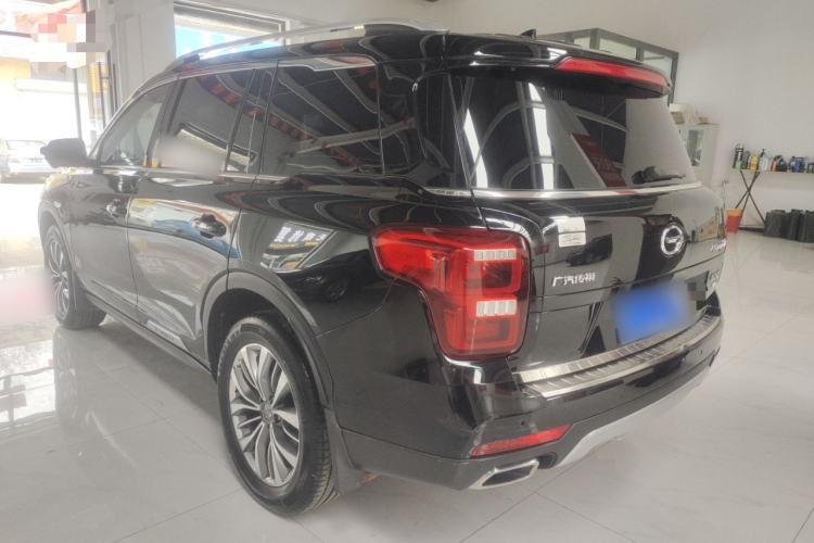 Used GAC Trumpchi GS8 2017 320T Two-Wheel Drive Luxury Smart Connectivity Version (7 Seats)

