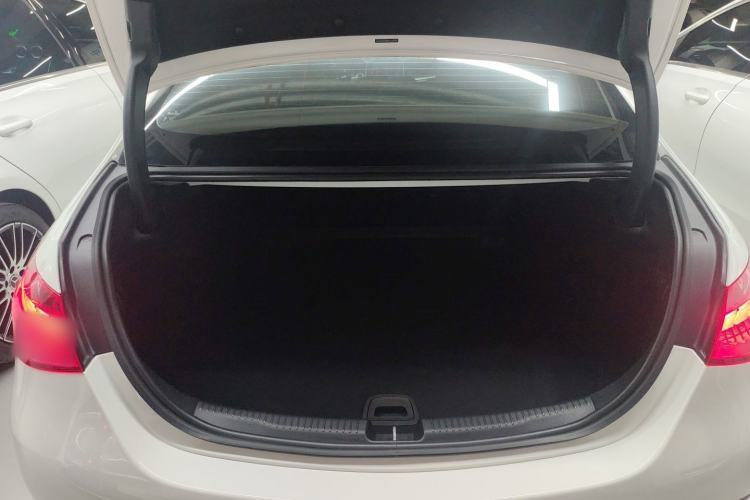 Used Mercedes-Benz C-Class 2023 Second Facelift C 260 L Starry Night Sports Edition Trunk