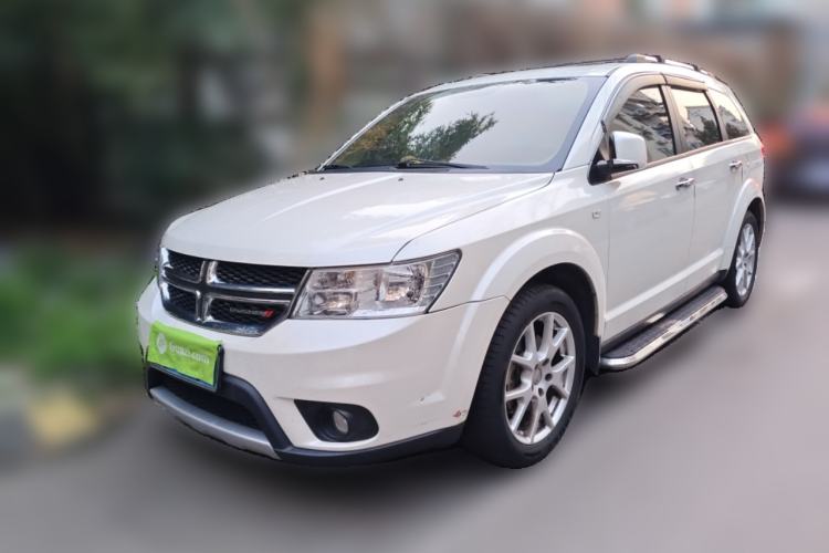 Used Dodge Journey 2013 2.4L Two-Wheel Drive Luxury Version