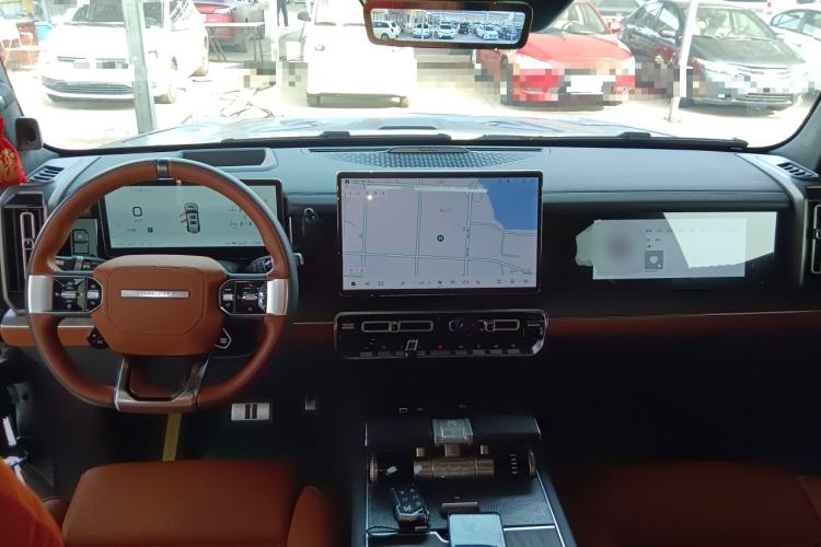 Used Brave warrior 917 2023 Range-Extended Base Model
