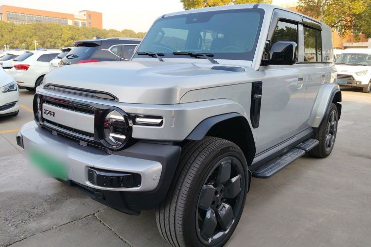 Used iCAR V23 2025 501 Four-Wheel Drive Intelligent Driving Version