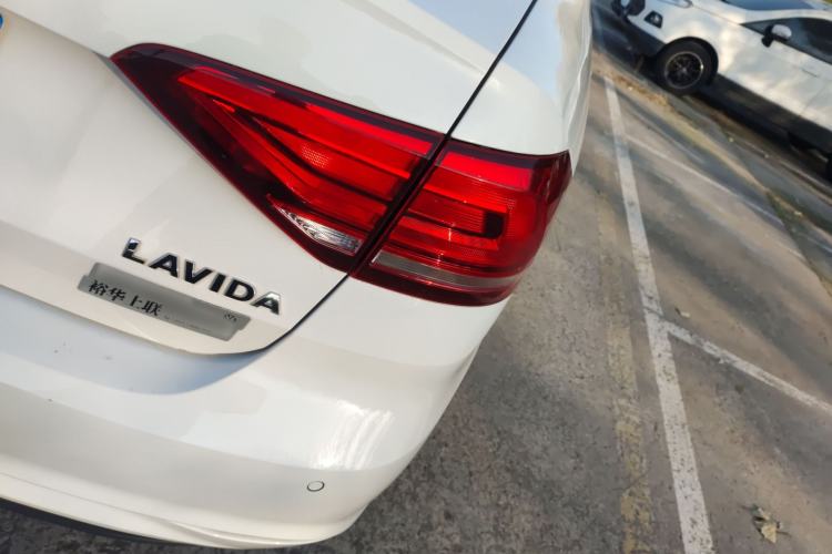 Used Volkswagen Lavida 2019 Lavida Start 1.5L Automatic Trendy Version China VI Standard
