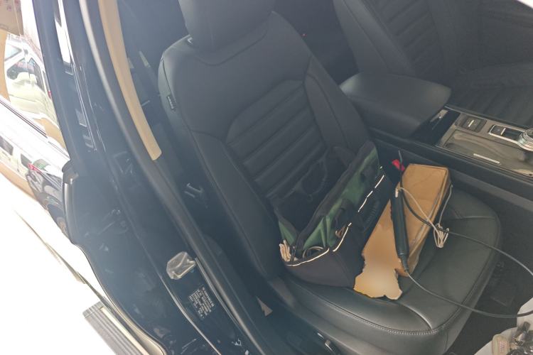 Used Ford Edge 2020 EcoBoost 245 Two-Wheel Drive Titanium 7-Seater
