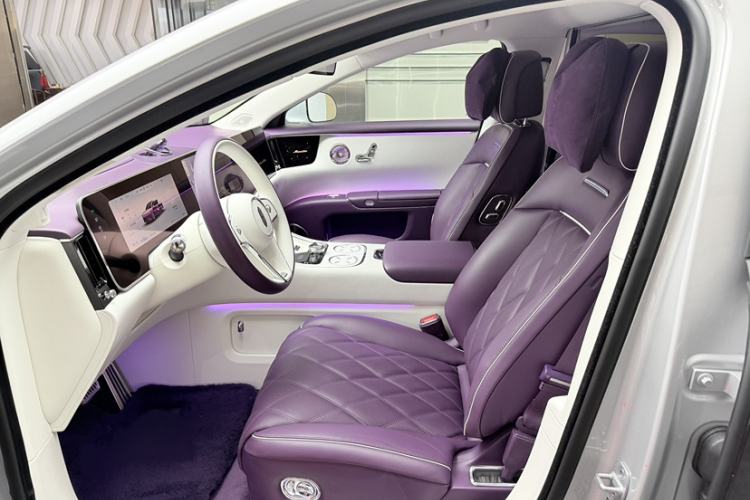 Used Hima S800 2025 Model, Range-Extended Starlight Executive Edition, 4 Seats
