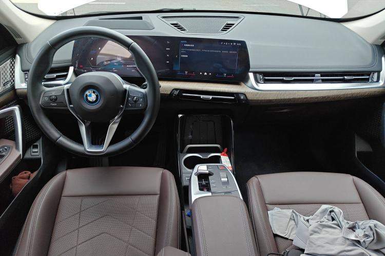 Used BMW iX1 2023 xDrive30L X Design Package
