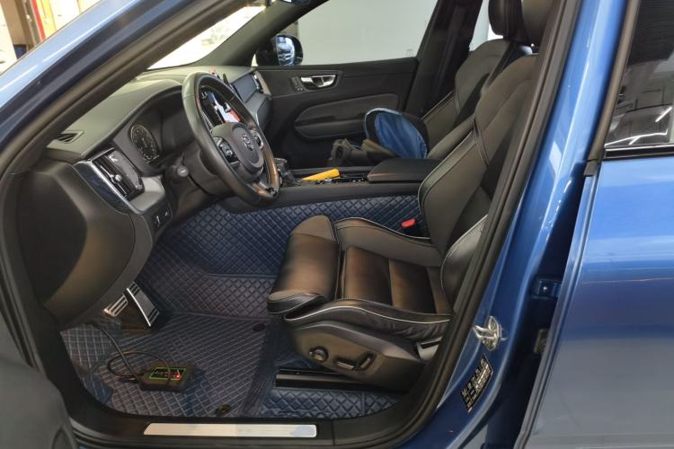 Used Volvo XC60 2021 T5 4x4 Smart & Advanced Sport Edition
