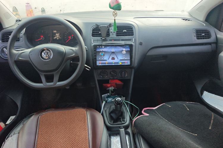 Used Volkswagen Polo 2014 1.4L Manual Fashion Edition