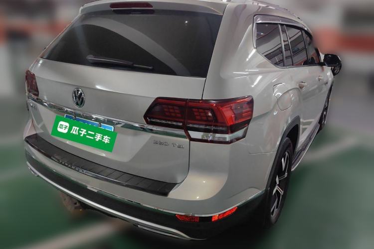 Used Volkswagen Teramont 2019 330TSI Two-Wheel-Drive Luxury Edition China VI Standard
